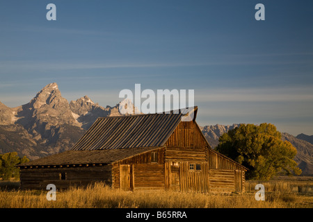 Mormon Scheune Mormone weiterfahren, aufgenommen im Grand Teton National Park in Wyoming in den Vereinigten Staaten von Amerika Stockfoto