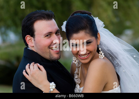 Glücklich verheiratetes Paar Stockfoto