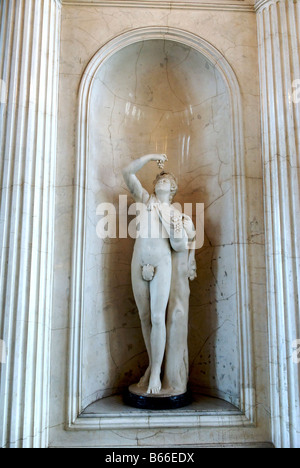 Italienischer Marmor Statue Pavillon Halle Winter Palace Hermitage Museum St. Petersburg Russland Stockfoto