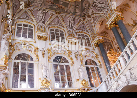 Haupttreppe Winter Palace Hermitage Museum St. Petersburg Russland Stockfoto