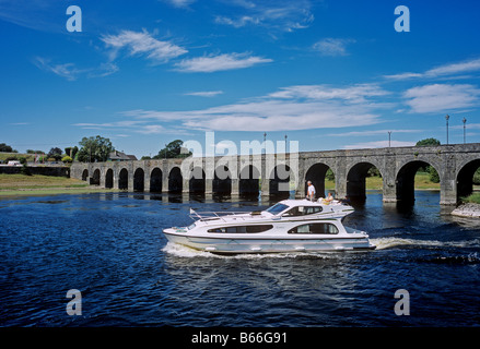 1609 Shannonbridge River Shannon Co Offaly Republik von Irland Stockfoto