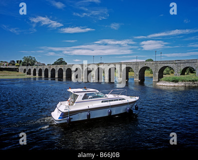 1603 Shannonbridge River Shannon Co Offaly Republik von Irland Stockfoto