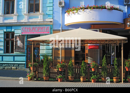 Vintage Stadtarchitektur, Ivano Frankivsk (ehemalige Stanyslaviv), Ivano-Frankivsk Oblast (Provinz), Ukraine Stockfoto