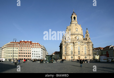 DEU, Deutschland, Dresden: Die wieder aufgebaute Frauenkirche Stockfoto