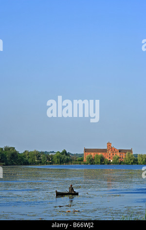 Fischer am Fluss Slutch, Starokostiantyniv, Oblast Chmelnyzkyj (Provinz), Podolien (Podilia Podillya), Ukraine Stockfoto