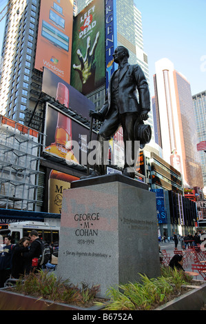 George M Cohan-Statue am Broadway New York Amerika USA Stockfoto