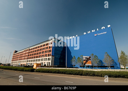 Fort Dunlop kommerzielle und sanierten Commerce Center in Birmingham uk direkt an der Autobahn m6 Stockfoto