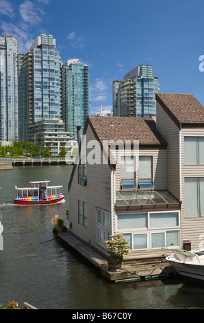 Schwimmende Häuser "Sea Village" 'Granville Island' Vancouver Britisch-Kolumbien Kanada Stockfoto