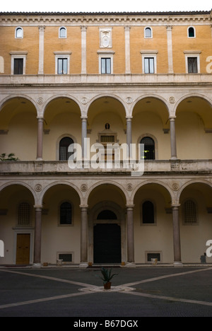 Palazzo della Cancelleria im Centro Storico der alten Stadt Rom Italien Europa Stockfoto
