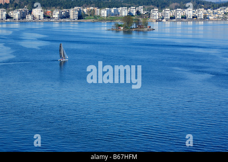 Boot in der Ostsee, Blauwasser, Vorort von Stockholm, Schweden Stockfoto