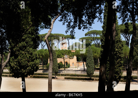 Das Stadion in den Gärten der Villa Borghese in Rom Italien inspirierte Musik von Respighi für seine Tondichtung die Pinien von Rom Stockfoto