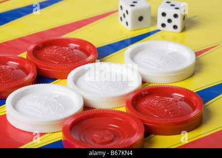 Nahaufnahme eines Brettspiels backgammon Stockfoto