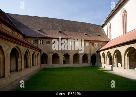 Bamberg, Ehemaliges Dominikanerkloster, Kreuzgang Und Klosterkirche Stockfoto