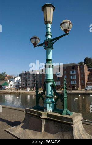 Historischen Lamp post am Kai in Exeter, Devon Stockfoto