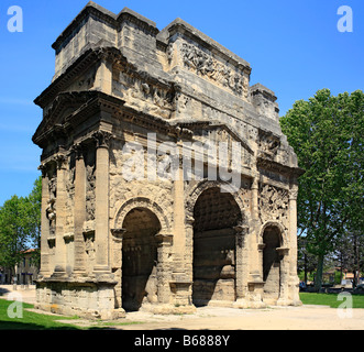 Römische Architektur, Triumphbogen (27 n. Chr.), UNESCO-Weltkulturerbe, Orange, Vaucluse, Provence, Frankreich Stockfoto