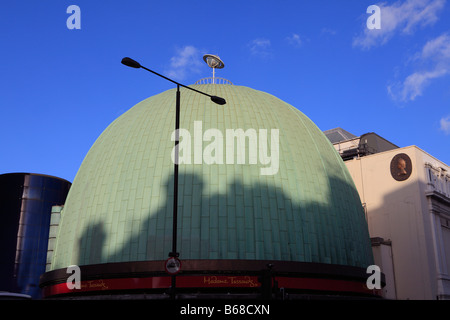 Großbritannien London Marylebone Road London Planetarium und Madame tussauds Stockfoto