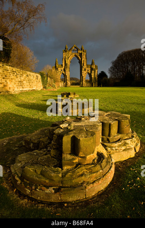 Gisborough Priory bleibt im Winter Sunshine Guisborough Cleveland Stockfoto