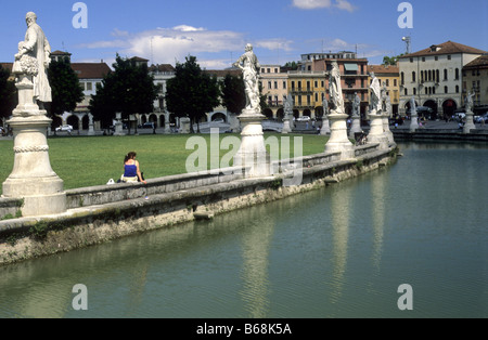 Prato della Valle Padova Veneto Italien Stockfoto