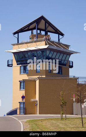 Aussichtsturm der Schleuse Rothensee Magdeburg Stockfoto