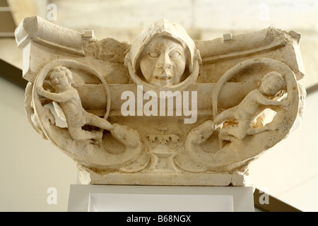 Hauptstadt der Spalte, Renaissance Skulptur, Musee Sainte Croix, Poitiers, Poitou, Frankreich Stockfoto