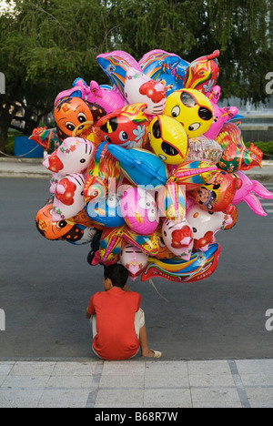 Ballon Hawker in Ho-Chi-Minh-Stadt, Vietnam Stockfoto