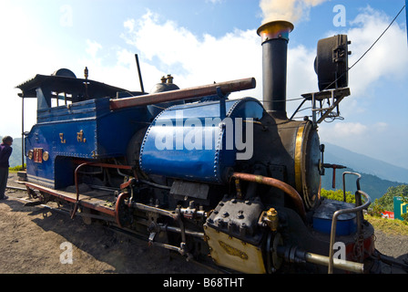 Die "Toy Train" der Darjeeling Himalayan Railway Stockfoto