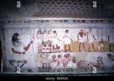 Wandmalerei im Grab des Menna 18. Dynastie Schreiber und Inspektor der Stände in ganz Ägypten Gräber der Adligen West Bank Lux Stockfoto