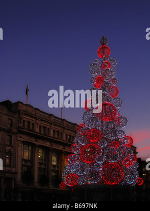 Christmas Tree O' Connell Street Dublin Irland Stockfoto