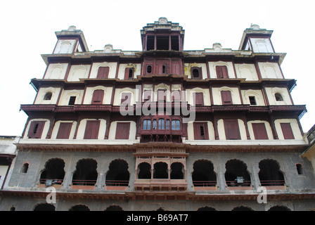 Perspektivische Ansicht von Rajwada oder Indore Place, Indore, Madhya Pradesh, Indien Stockfoto