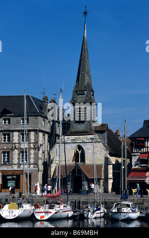 St.-Stephans Kirche, jetzt im Musée De La Marine - Marinemuseum, alten Hafen, Honfleur, Normandie, Frankreich Stockfoto