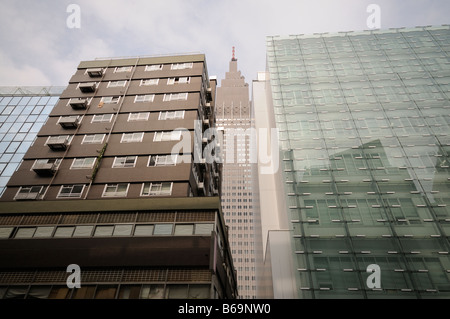 NTT DoCoMo Yoyogi Gebäude (Hintergrund) von Shibuya-Ku gesehen. Tokyo. Japan Stockfoto