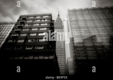 NTT DoCoMo Yoyogi Gebäude (Hintergrund) von Shibuya-Ku gesehen. Tokyo. Japan Stockfoto