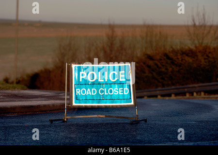Ein Schild auf der Police Road in der Nähe von Brighton UK Stockfoto