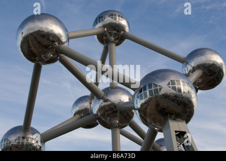 Berühmte Symbol und Wahrzeichen entwickelt das Atomium von André Waterkeyn für die Weltausstellung 1958 in Brüssel, Belgien Stockfoto