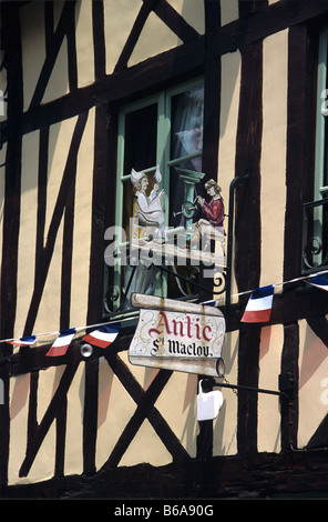 Mittelalterliches Fachwerk-Haus auf der Rue Martainville, Altstadt von Rouen, Rouen, Normandie, Frankreich Stockfoto