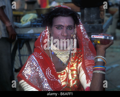 Eunuch in das Kamel Indien Pushkar fair Stockfoto