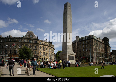 Harrogate Kenotaph War Memorial vom sechsten Earl of Harewood in 1923 North Yorkshire UK Großbritannien Stockfoto