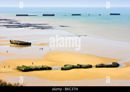 Mulberry Hafen bleibt bei Arromanches-Les-Bains, Normandie, Frankreich Stockfoto