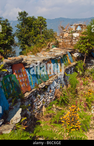 Ein Mani-Mauer in der Nähe von Rinchenpong, Sikkim, Indien Stockfoto
