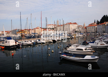 Kleiner Bootshafen Stadt Piran Slowenien Stockfoto
