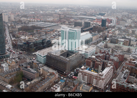 Schrägen Blick auf London WC1 UCL Krankenhaus Entwicklung auf Euston Road, London, England Stockfoto