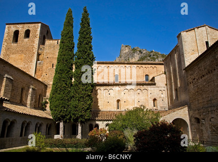 Abtei Kloster, St. Guilhem le Desert, Languedoc-Roussillon, Frankreich Stockfoto