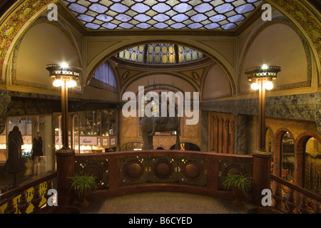 REITER-STATUE DES HEILIGEN WENZEL (©DAVID CERNY 1999) LUCERNA-GANGGALERIE PRAHA TSCHECHISCHE REPUBLIK Stockfoto