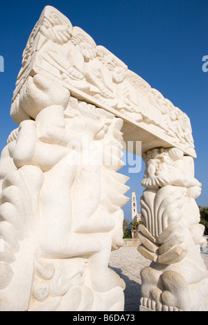 GLAUBENS STEIN SKULPTUR ABRASHA GIPFEL PARK ALTSTADT JAFFA ISRAEL Stockfoto