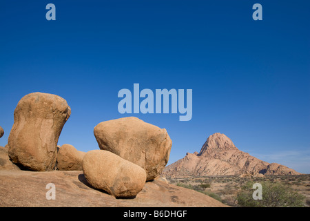 Afrika Namibia Usakos Morgen Sonnenberg Lichter Spitzkoppe-Namib-Wüste Stockfoto