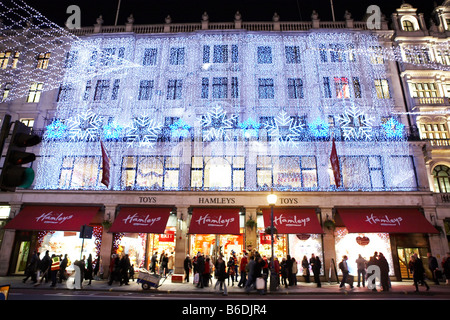 Weihnachten bei Hamleys Toy Shop Regent Street London UK Europe Stockfoto