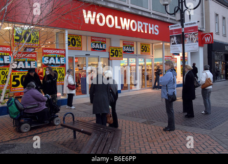 Woolworths speichern in Perth Schottland am Tag der Schließung Verkauf Dezember 2008 Stockfoto