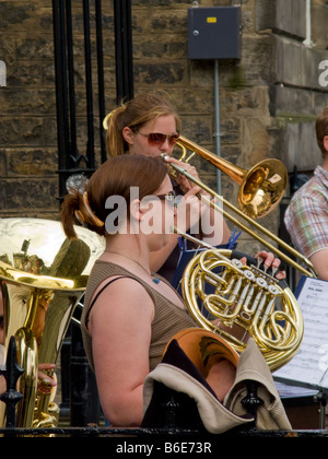 Straßenmusikanten in Edinburgh, Schottland Stockfoto
