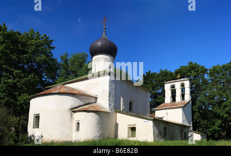 Religiöse Architektur, Kuppel der Kirche, Pskow, Russland Stockfoto