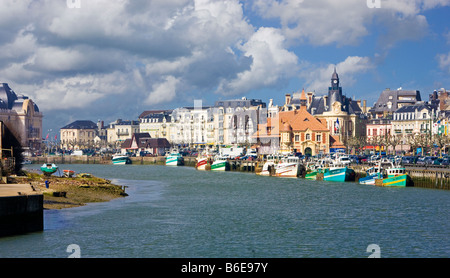 Trouville-Sur-Mer und Fluss Touques, Calvados, Normandie, Frankreich Stockfoto